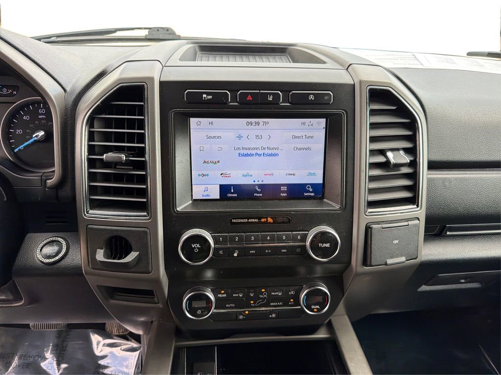 Used 2020 Ford Expedition XLT image 14