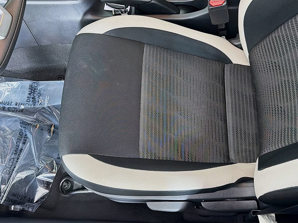 Used 2021 Nissan Versa SV FWD image 20