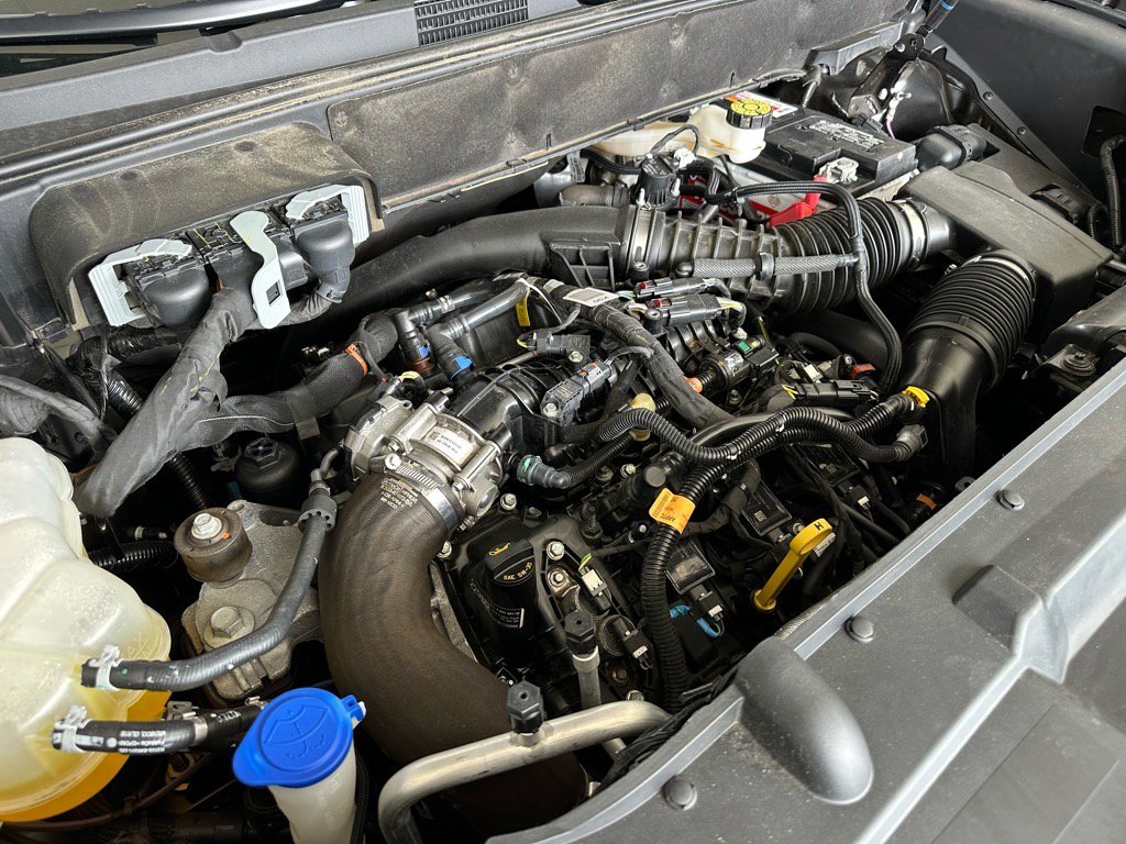 Used 2022 Lincoln Nautilus Reserve w/ Equipment Group 202A image 16