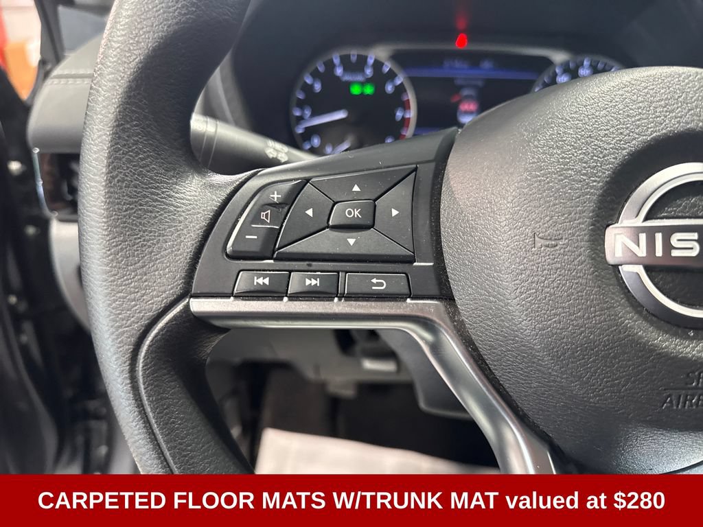 Used 2025 Nissan Sentra SV FWD image 3