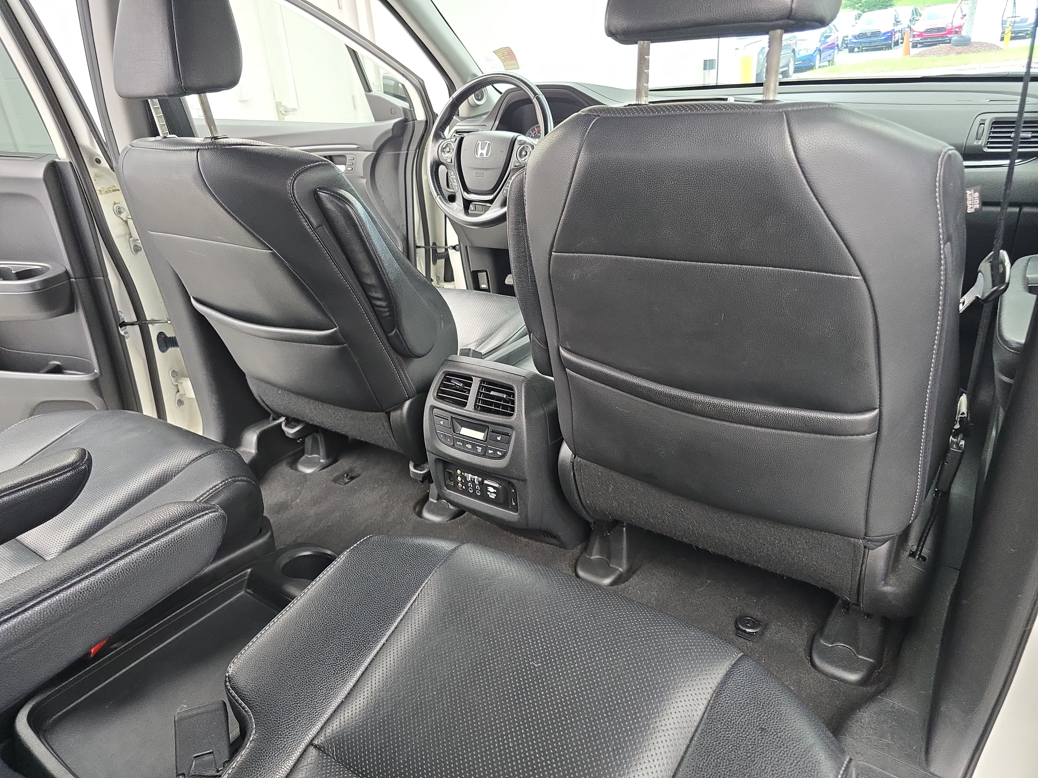 Used 2016 Honda Pilot Elite image 11