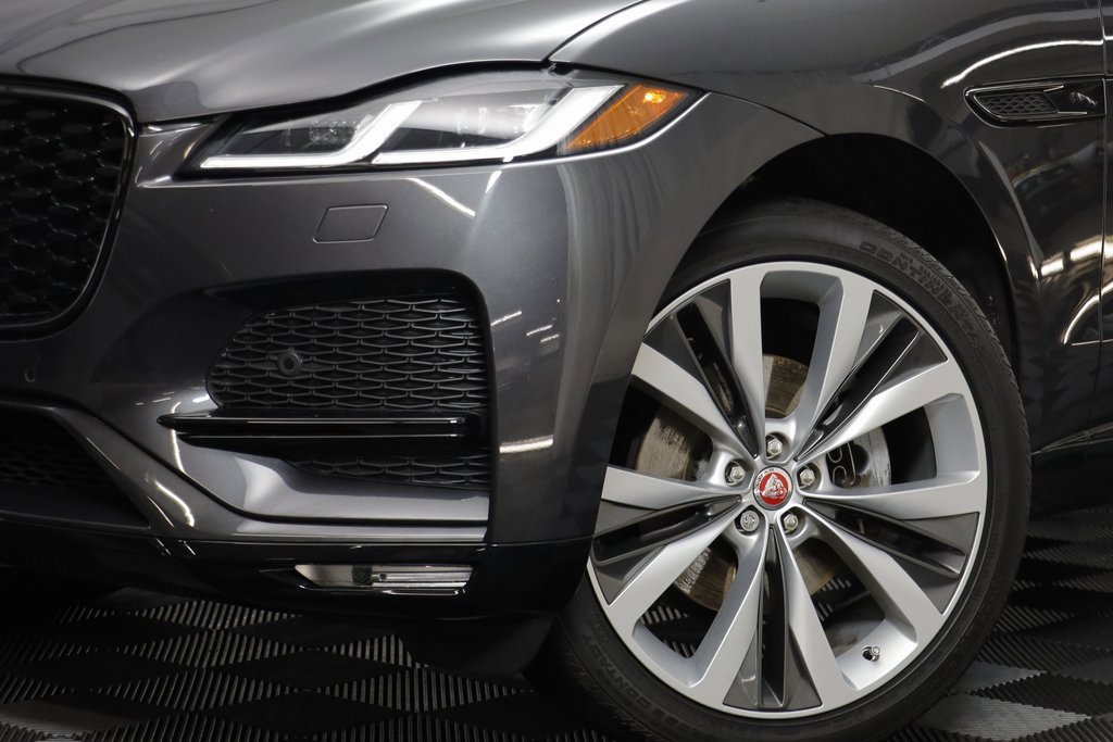 Used 2023 Jaguar F-PACE S image 3