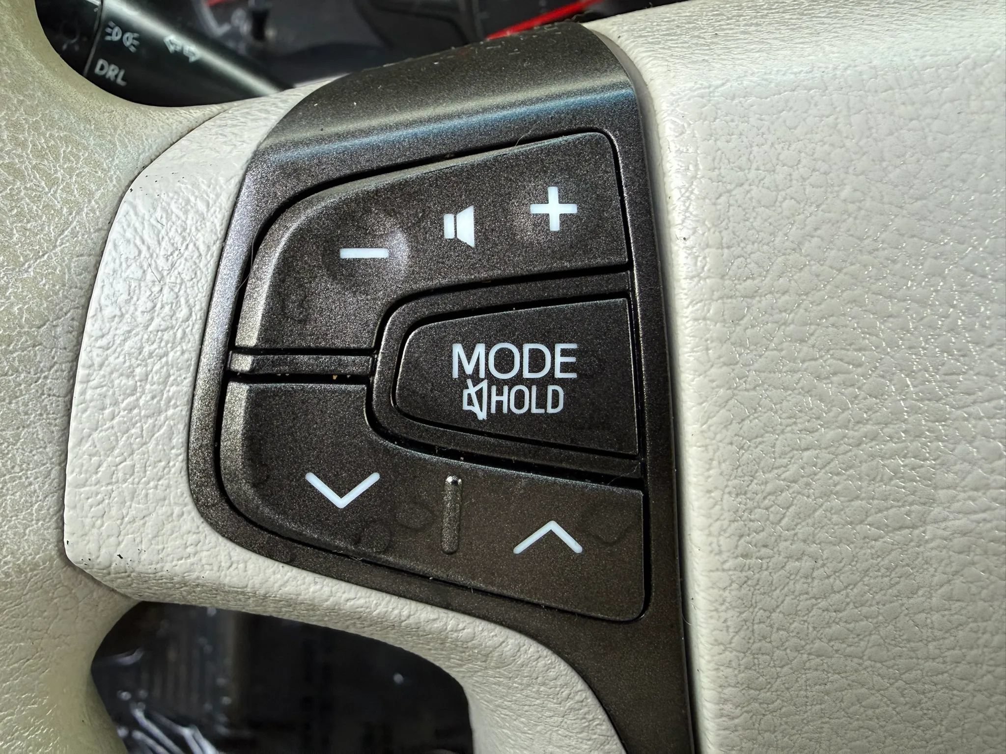 Used 2012 Toyota Sienna LE FWD image 28
