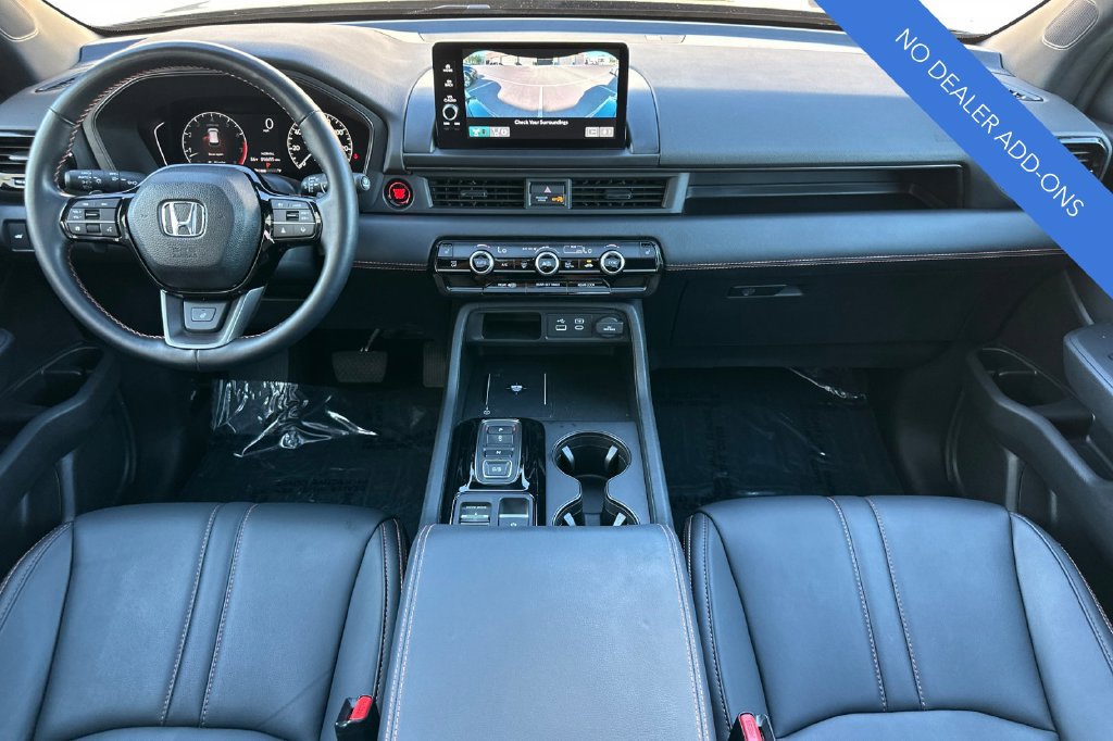 Certified 2025 Honda Pilot TrailSport image 14