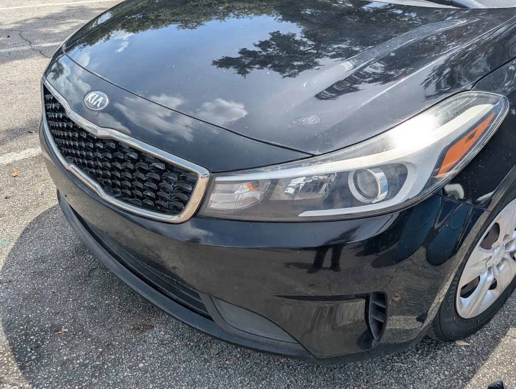 Used 2018 Kia Forte LX FWD image 7