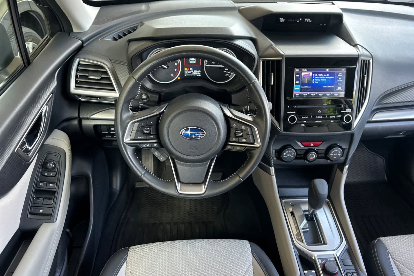 Used 2023 Subaru Forester Premium AWD/4WD image 13