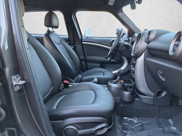 Used 2012 MINI Cooper Countryman FWD image 17