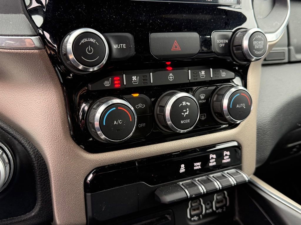 Used 2019 RAM 1500 Laramie w/ Sport Appearance Package image 24