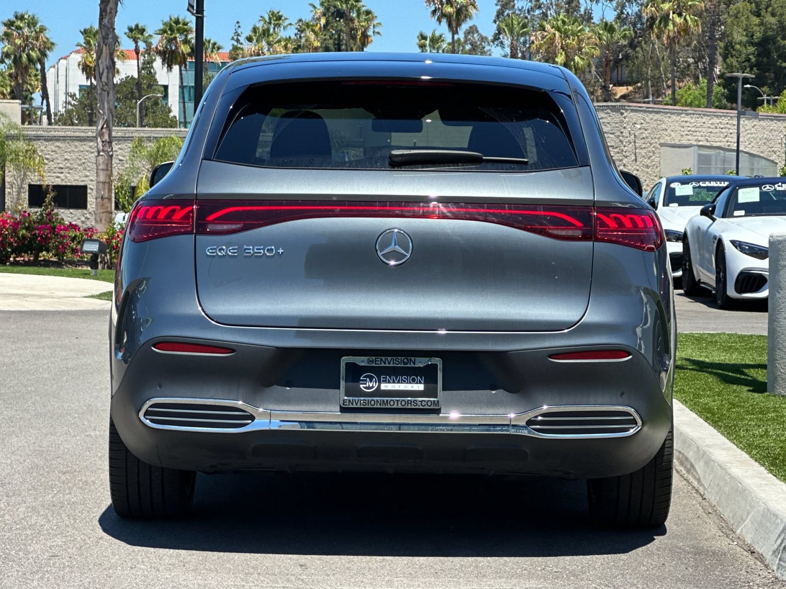 Used 2023 Mercedes-Benz EQE 350+ SUV image 4