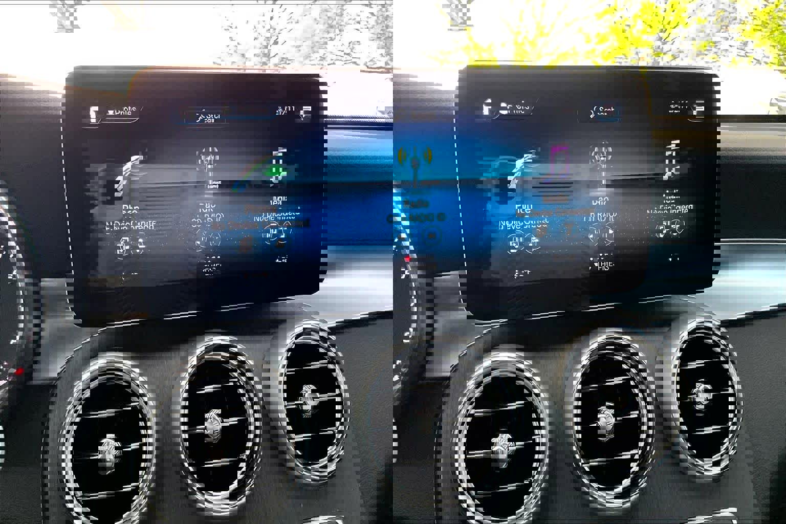 Certified 2022 Mercedes-Benz GLC 300 image 34