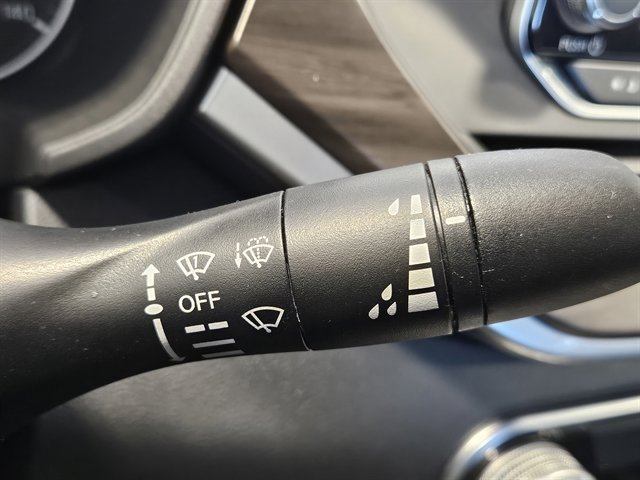 Used 2024 Nissan Altima 2.5 SV image 30