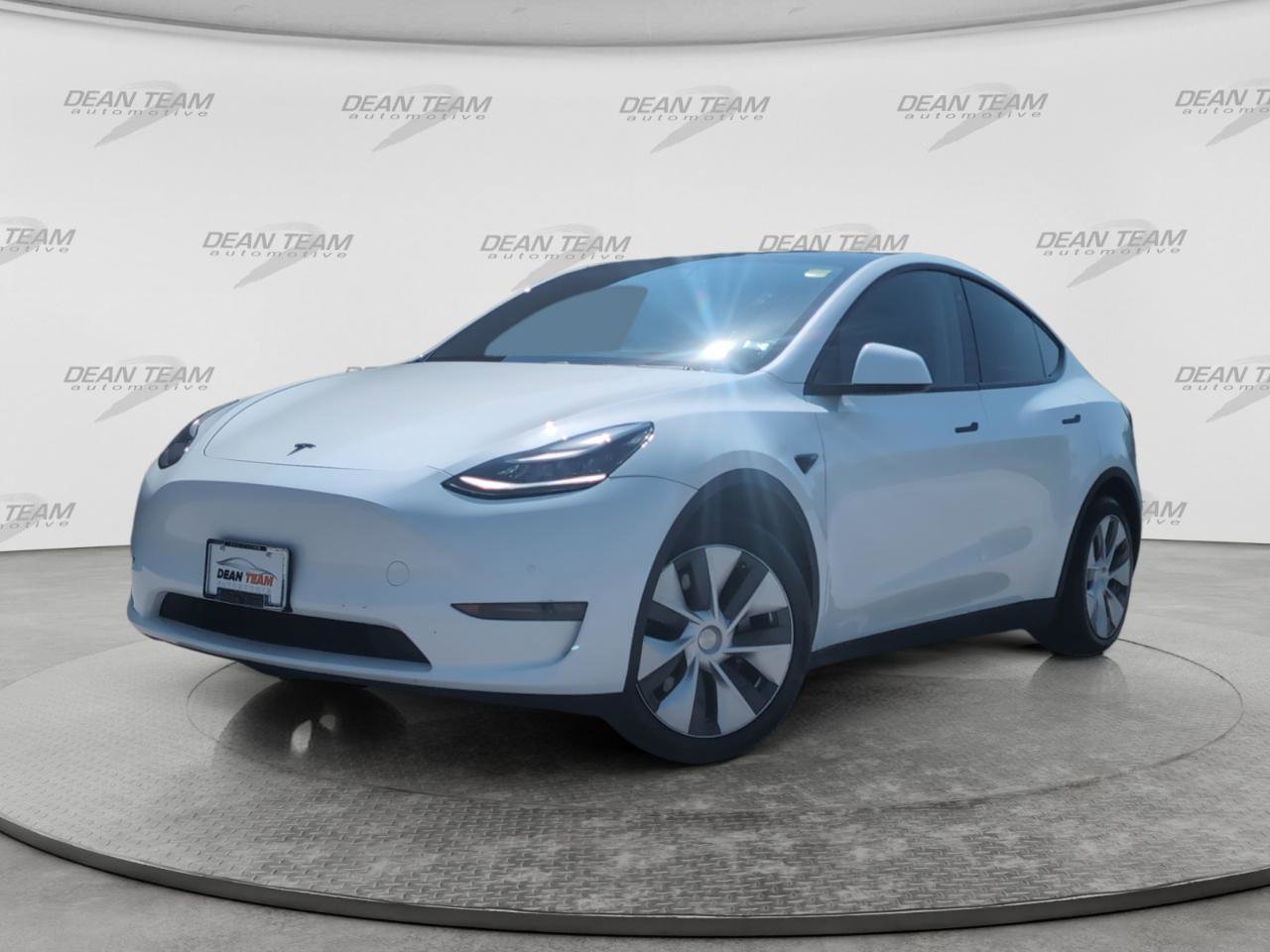 Used 2020 Tesla Model Y Long Range AWD/4WD image 3