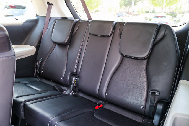 Certified 2024 Kia Carnival SX FWD image 20