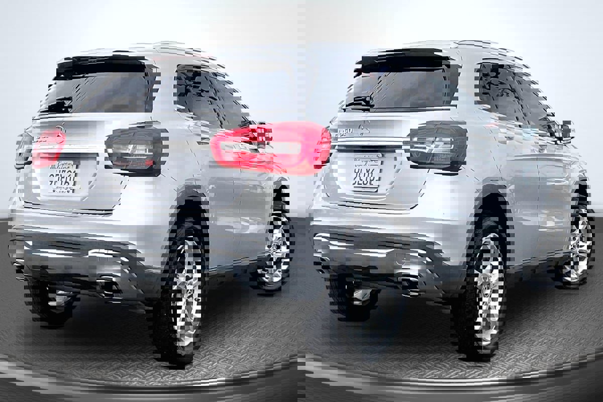 Used 2018 Mercedes-Benz GLA 250 image 13