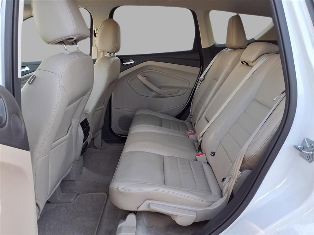 Used 2016 Ford Escape Titanium image 18