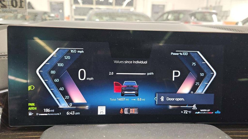 Used 2025 BMW X5 xDrive40i w/ Climate Comfort Package image 20