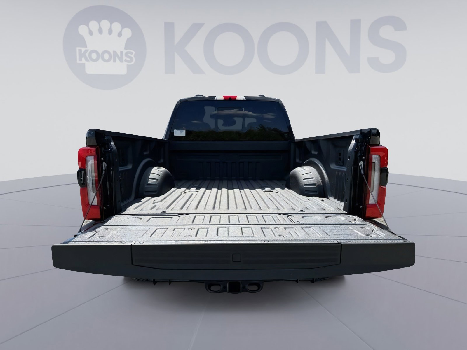 Used 2026 Ford F350 Platinum w/ Tremor Off-Road Package AWD/4WD image 26