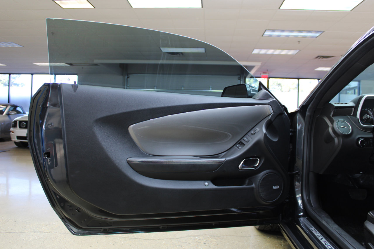 Used 2012 Chevrolet Camaro SS w/ RS Package image 28