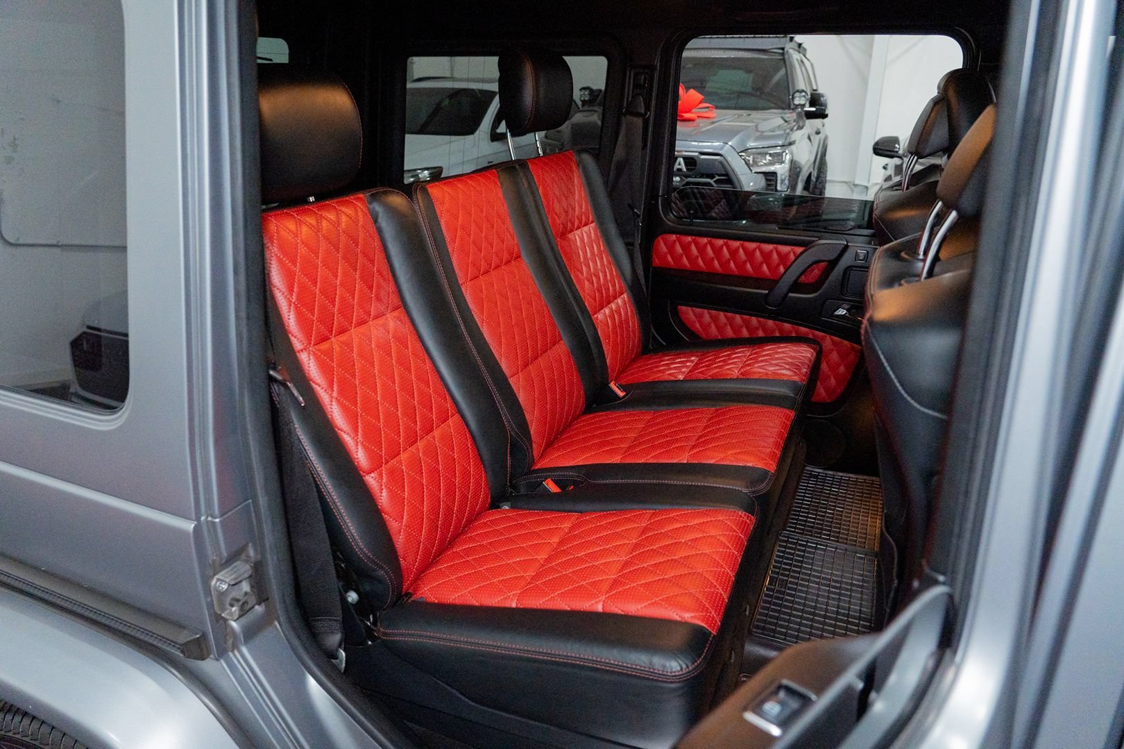 Used 2018 Mercedes-Benz G 63 AMG 4MATIC image 32