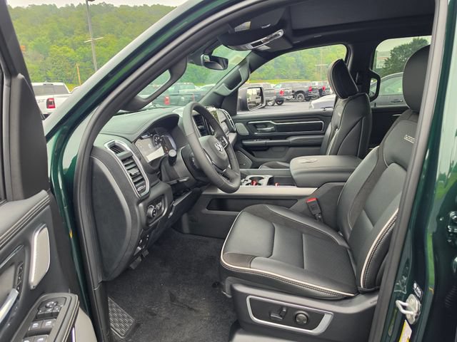 New 2027 RAM 1500 Laramie w/ Laramie Preferred Package AWD/4WD image 15