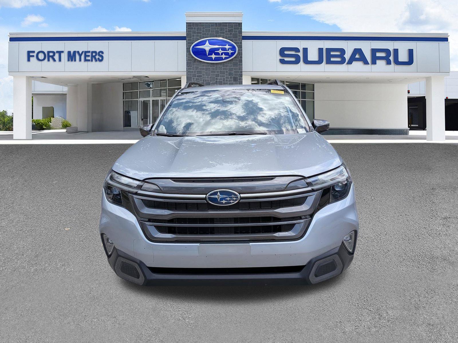 Certified 2025 Subaru Forester Limited AWD/4WD image 9