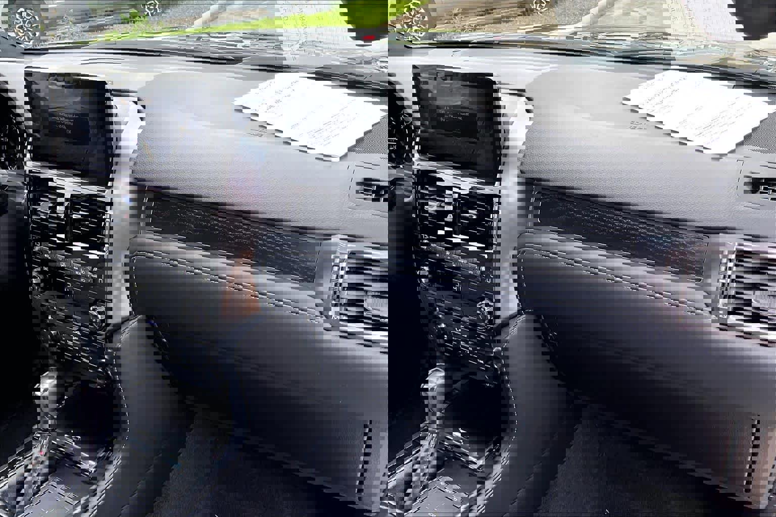 Used 2023 Lexus GX 460 w/ Black Line Special Edition AWD/4WD image 19