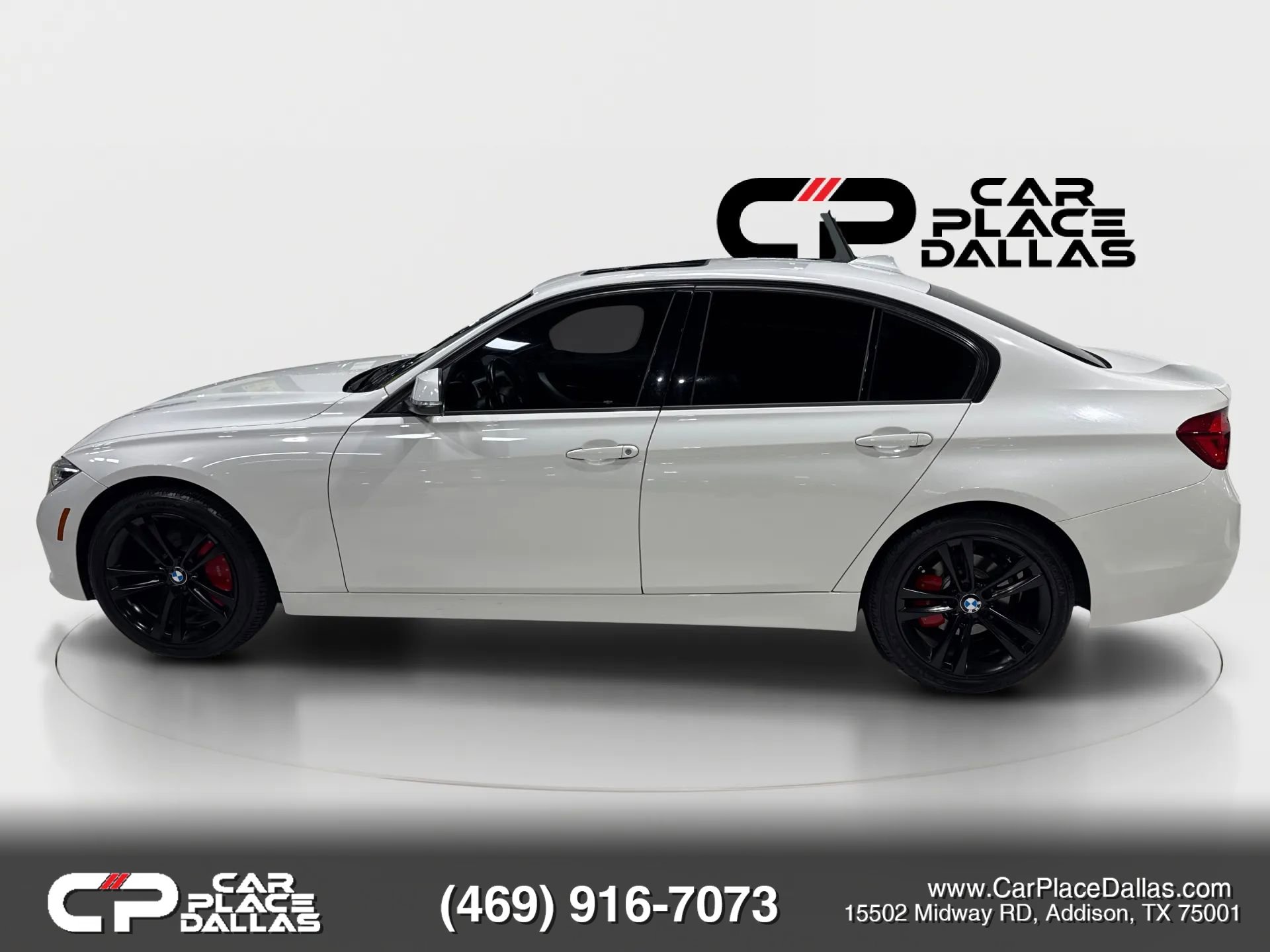Used 2018 BMW 330i Sedan RWD image 4