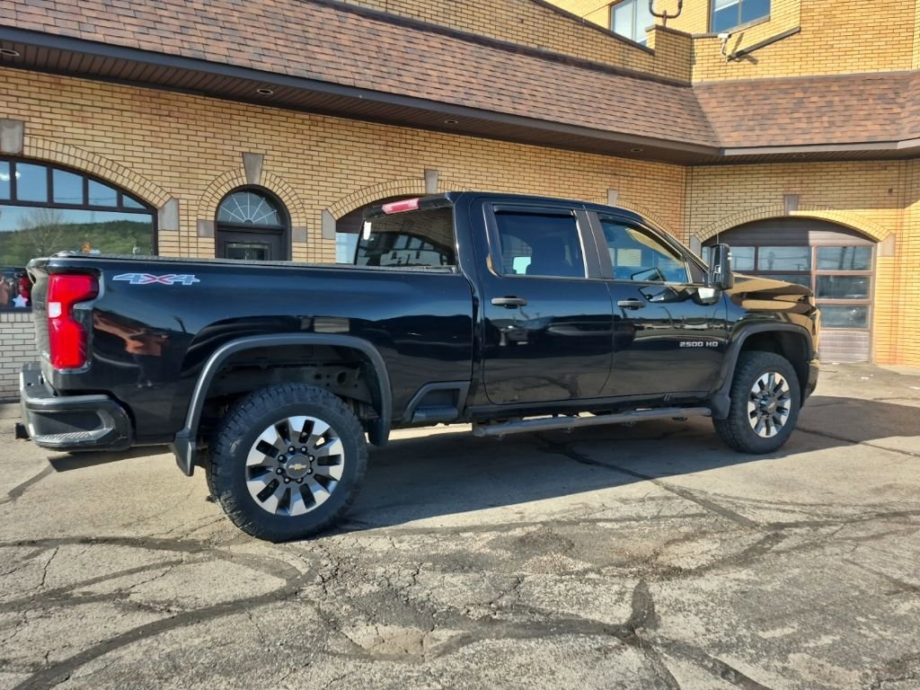 Used 2021 Chevrolet Silverado 2500 Custom w/ Custom Value Package AWD/4WD image 8