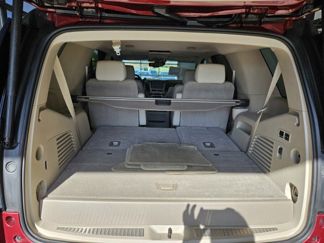 Used 2016 GMC Yukon Denali w/ Open Road Package AWD/4WD image 11