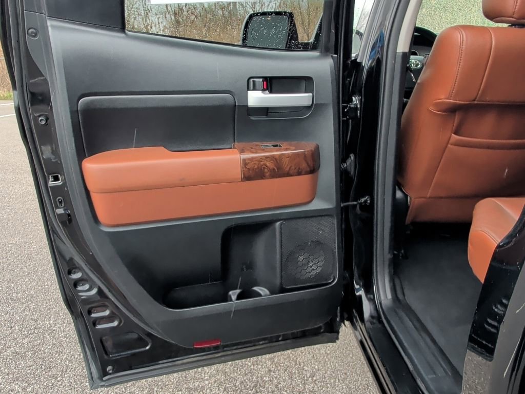 Used 2012 Toyota Tundra Limited w/ TRD Off-Road Pkg image 33