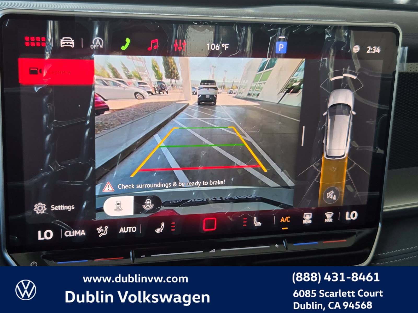 New 2026 Volkswagen Tiguan SE FWD image 13