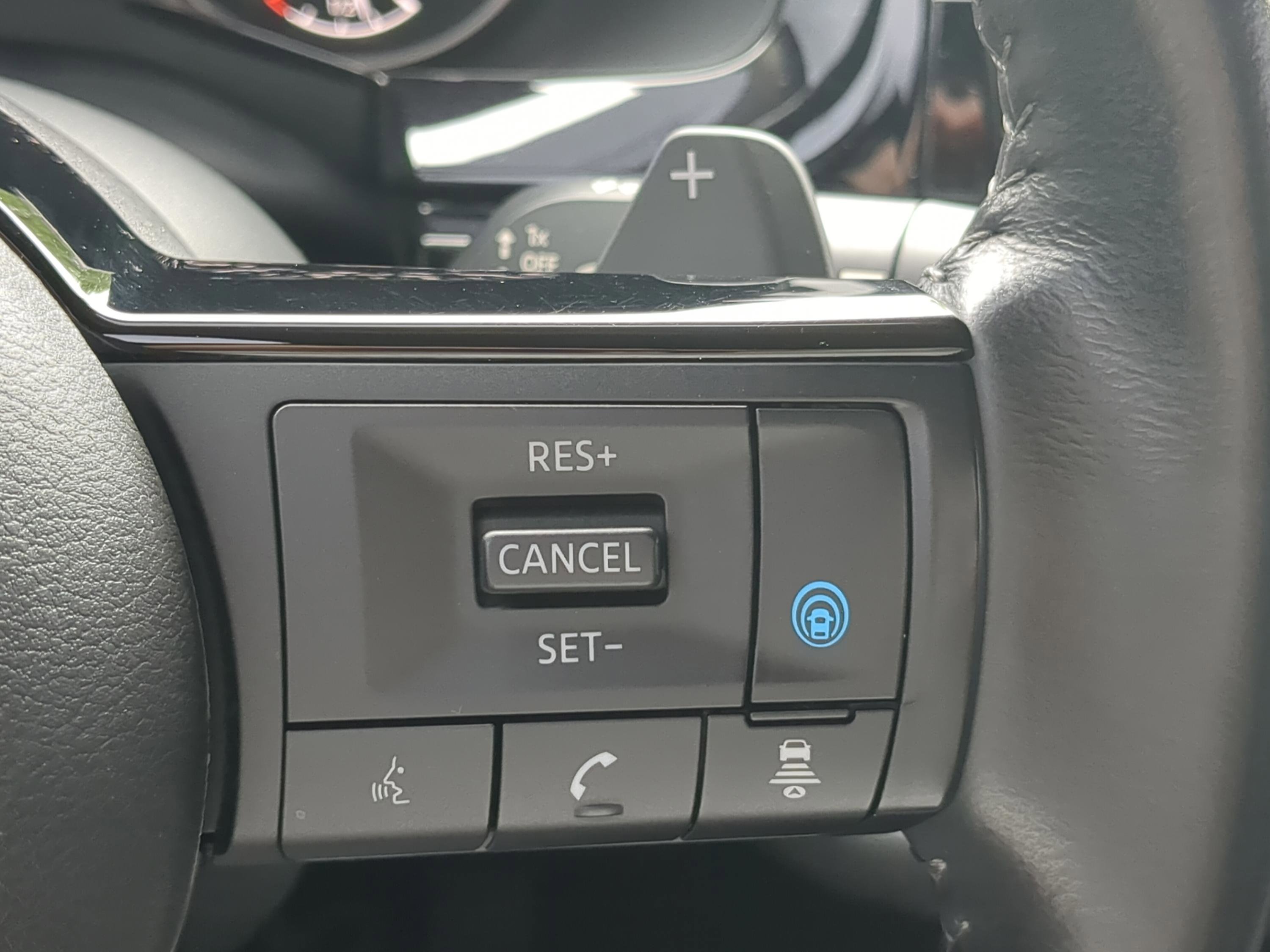 Used 2022 Nissan Pathfinder SL image 24