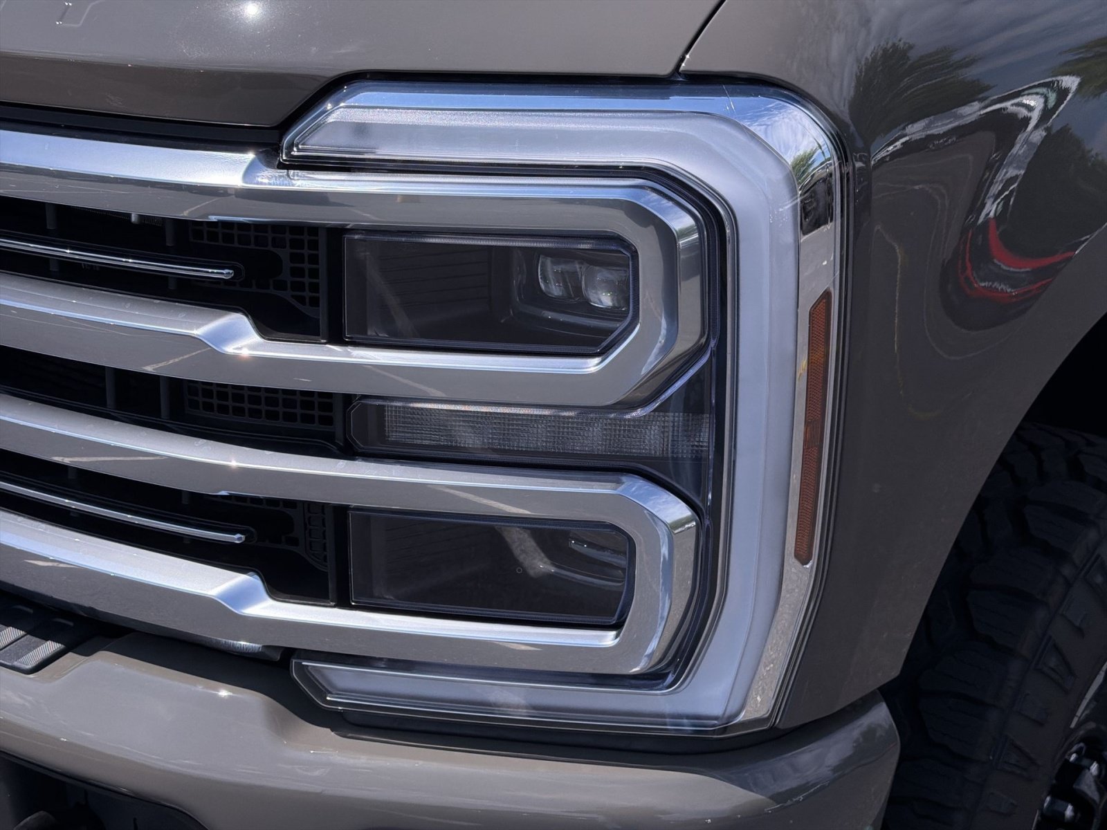 New 2026 Ford F350 Platinum w/ Platinum Plus Package AWD/4WD image 13