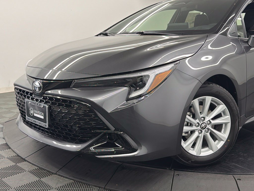 New 2027 Toyota Corolla SE w/ SE Premium Package FWD image 3
