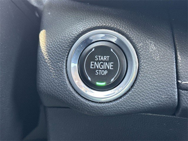 Used 2023 Buick Envision Essence image 20