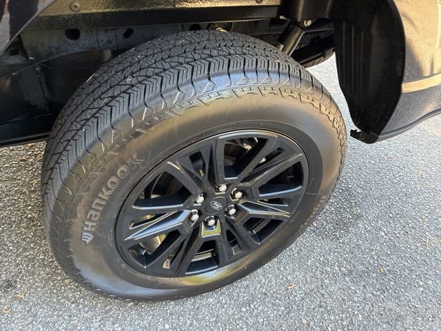 Used 2025 Ford F150 Platinum w/ Equipment Group 702A High image 12