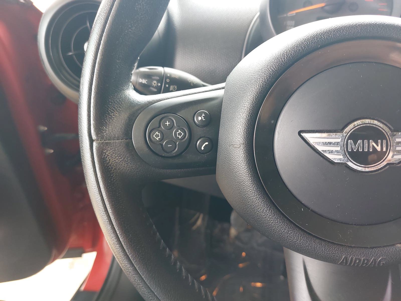 Used 2015 MINI Cooper Countryman FWD image 16