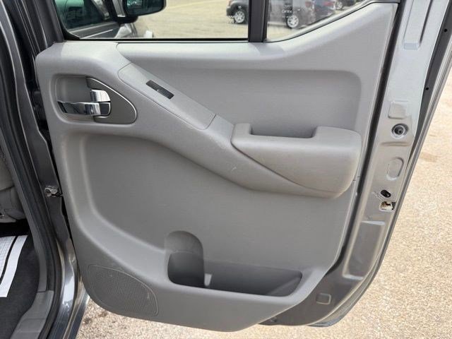 Used 2019 Nissan Frontier SV AWD/4WD image 19