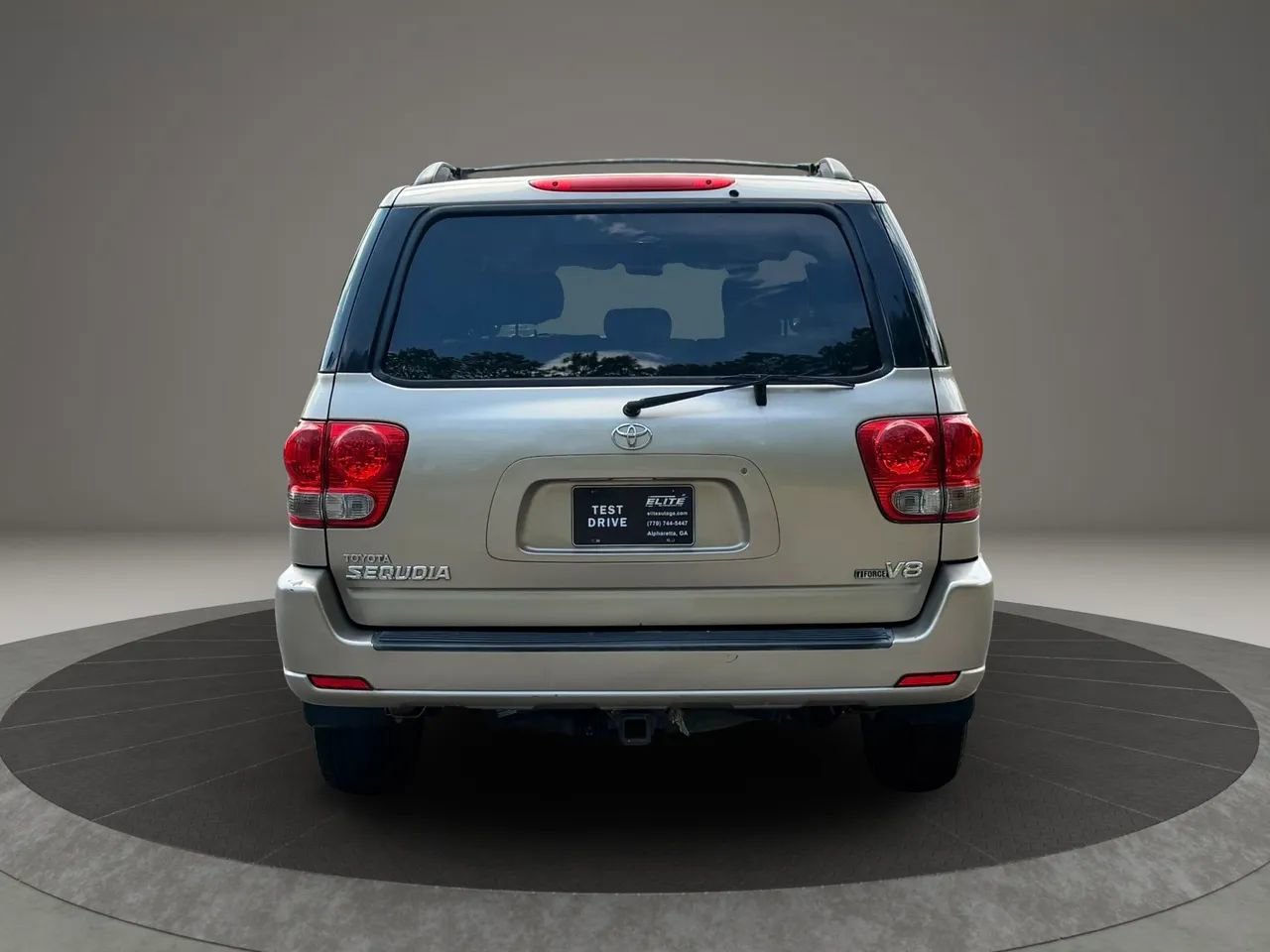 Used 2007 Toyota Sequoia SR5 RWD image 4