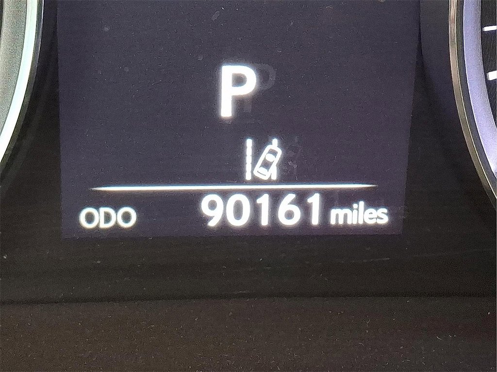 Used 2017 Lexus IS 300 AWD image 23