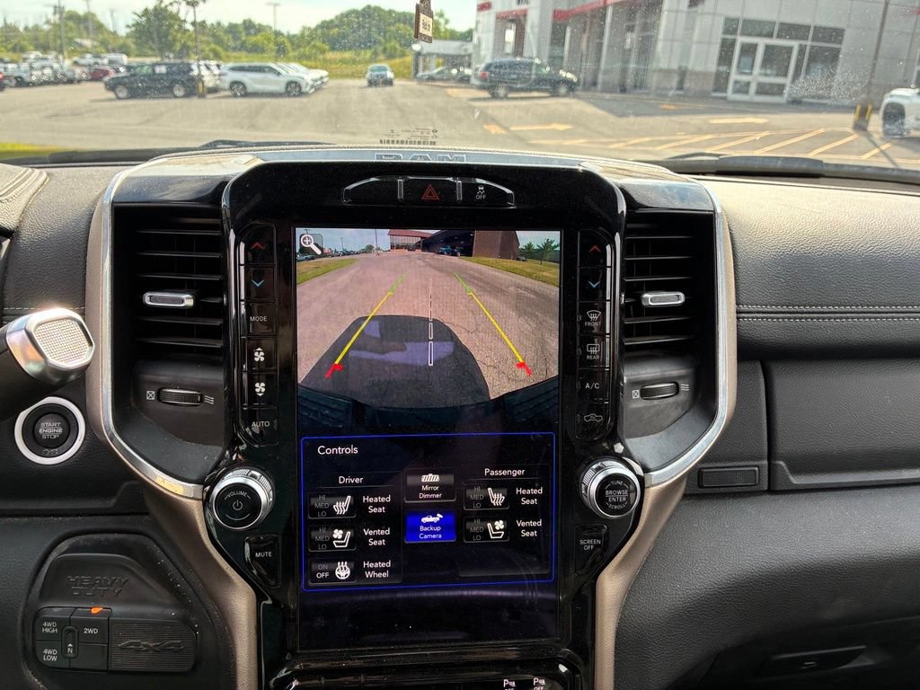 Used 2019 RAM 2500 Laramie w/ Night Edition AWD/4WD image 13