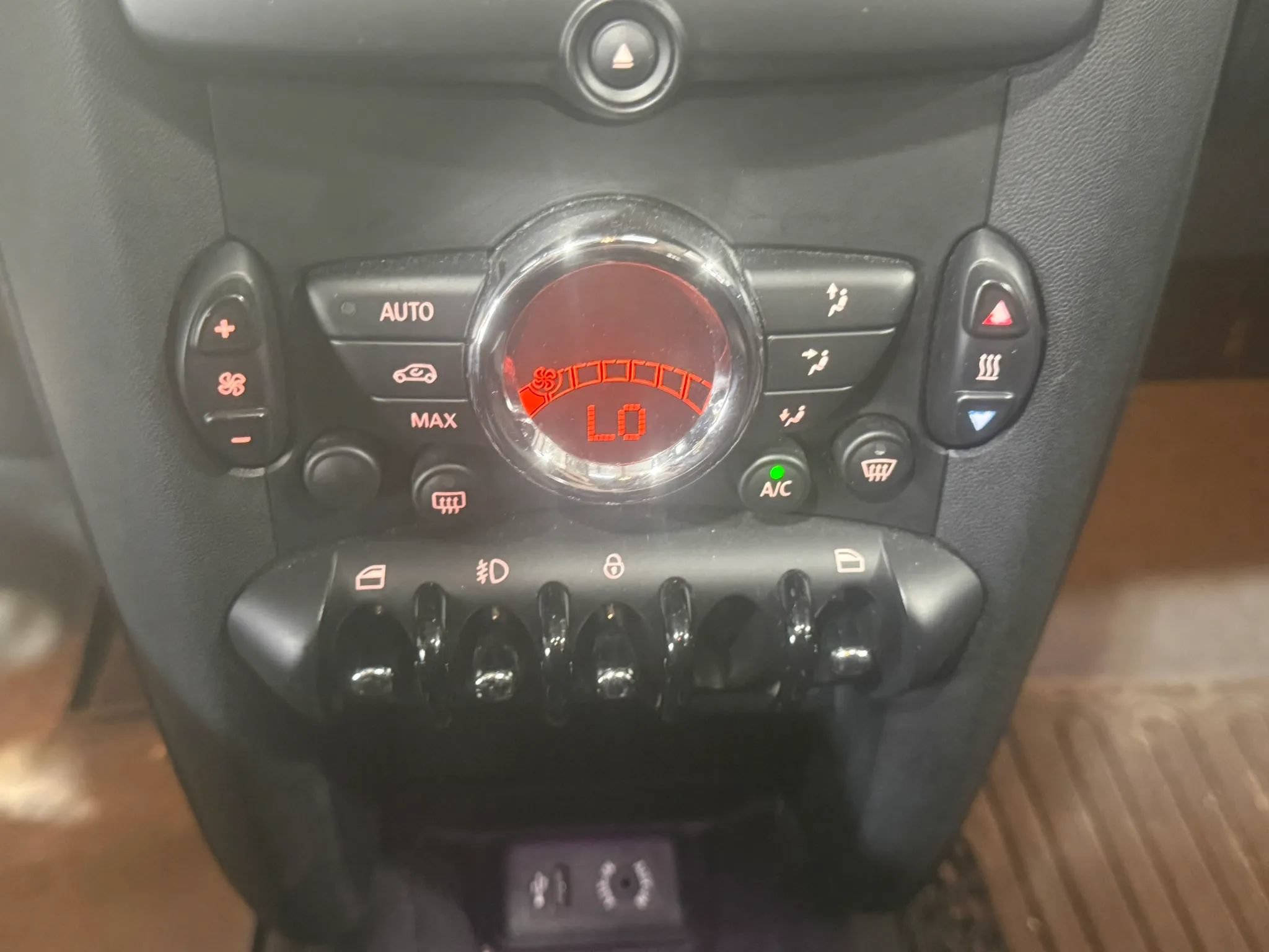 Used 2013 MINI Cooper Clubman S FWD image 22