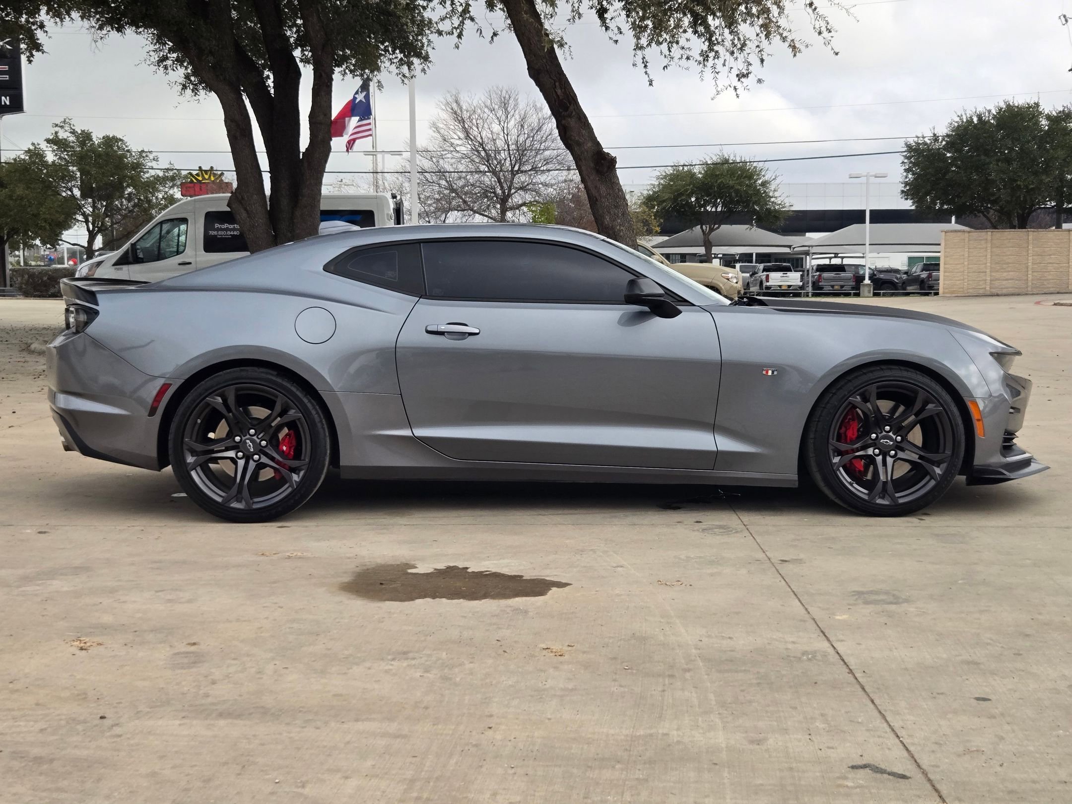 Used 2021 Chevrolet Camaro SS image 2