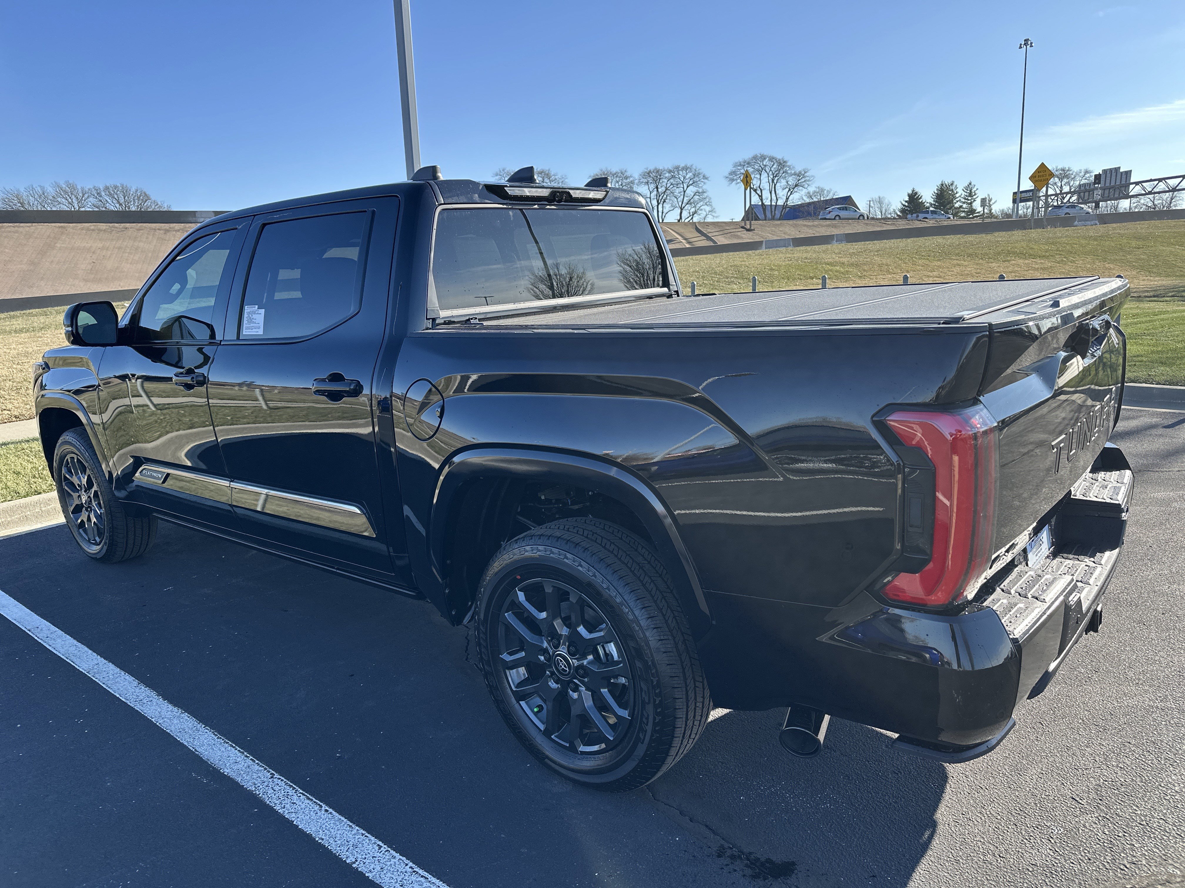 Used 2026 Toyota Tundra Platinum image 7
