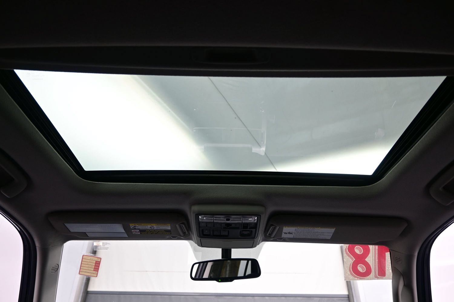 Used 2018 Toyota 4Runner Limited AWD/4WD image 18