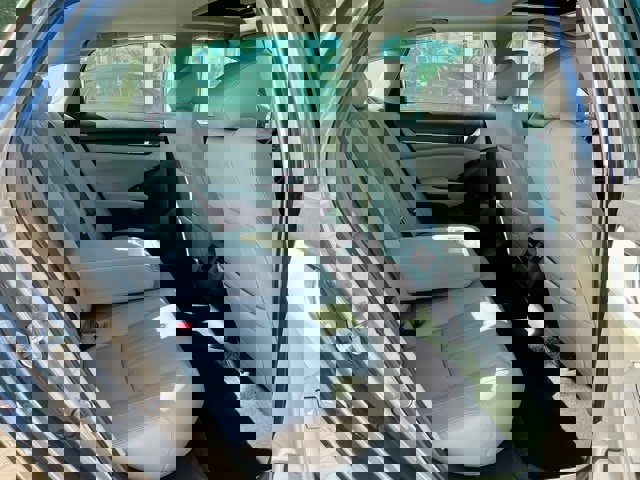 Certified 2018 Honda Accord Touring image 14