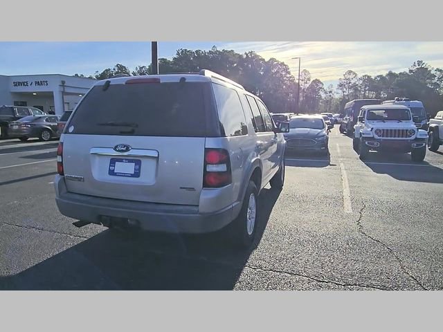 Used 2007 Ford Explorer XLT image 30