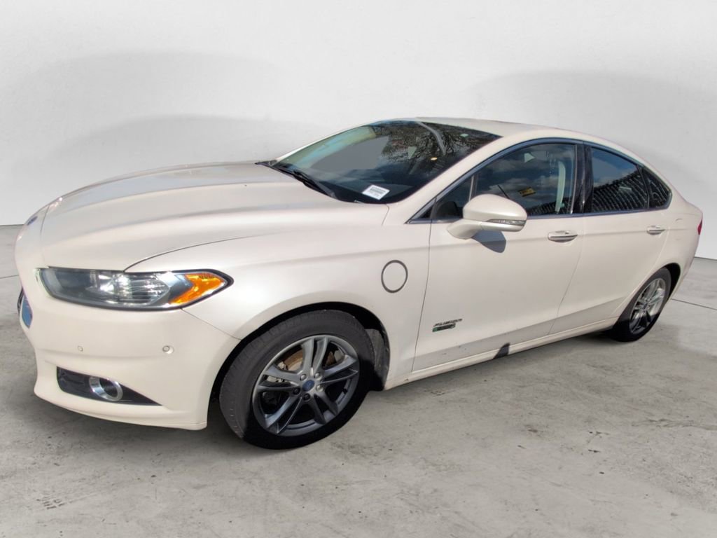 Used 2015 Ford Fusion Energi Titanium image 2
