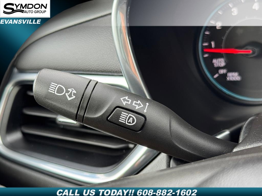 Used 2021 Chevrolet Equinox LT image 22