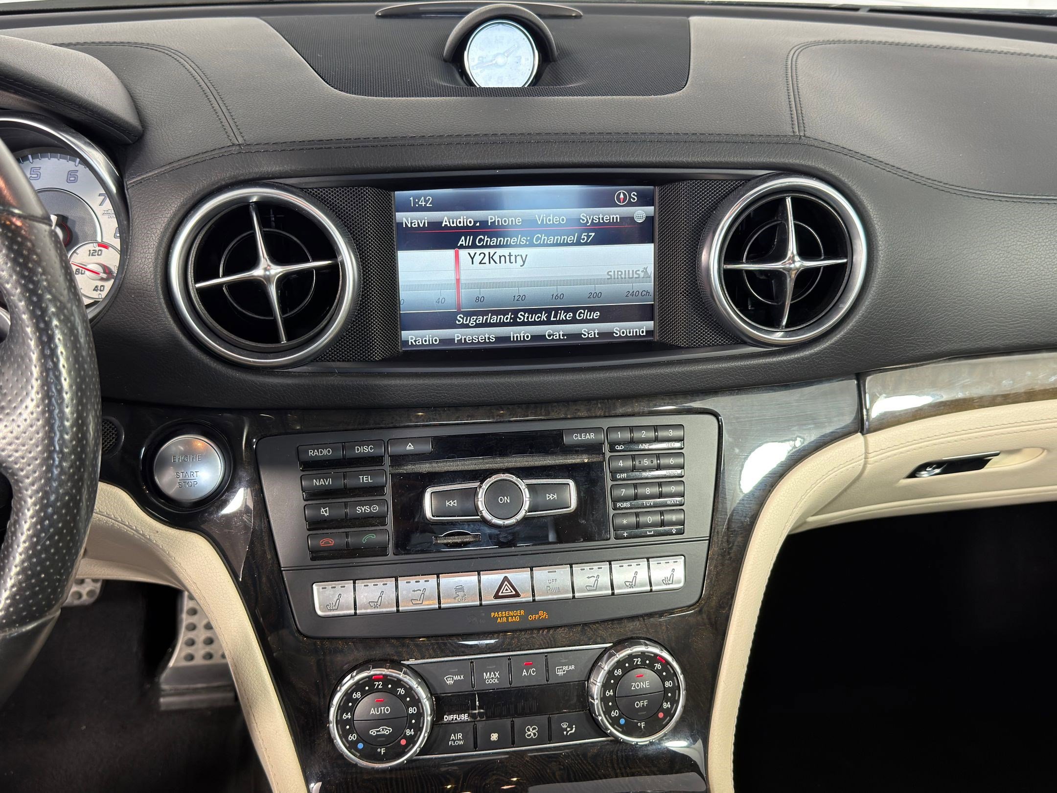 Used 2016 Mercedes-Benz SL 400 image 22